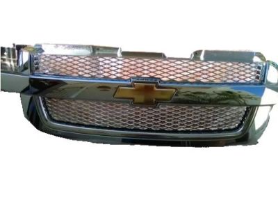 GM Grille in Chrome with Chrome Surround and Bowtie Logo 17801029