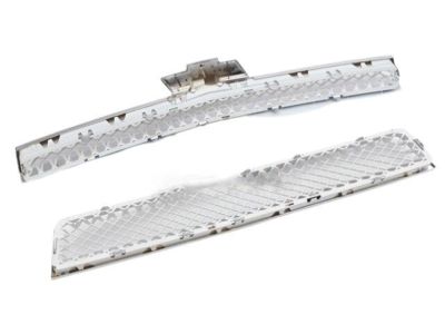 GM Grille - Upper and Lower 17801281