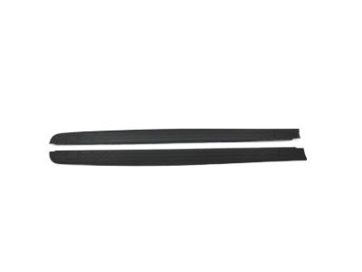 GM Short Box Side Rail Protectors in Black 17802470