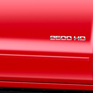 GM Regular Cab Smooth Door Moldings in Victory Red 23233836