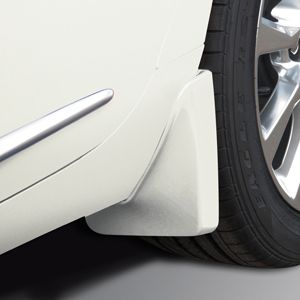 GM Rear Molded Splash Guards in Crystal White Tricoat 23264381