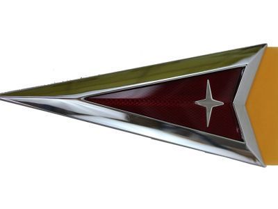 GM 19204396 Front Bumper Fascia Emblem