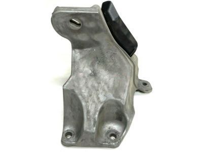 Buick Enclave Engine Mount Bracket - 15115368