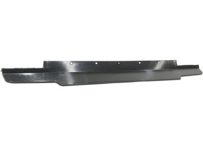 GM 10229657 Deflector, Radiator Air Lower