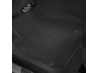 GM 23271399 First- and Second-Row Carpeted Floor Mats in Dark Atmosphere